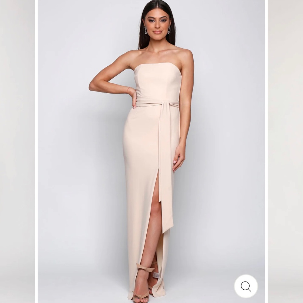 NWT Samantha Rose Christoph Dress in White - Size 8